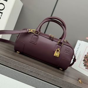 Loewe Amazona 23 Cropped Bag In Nappa Calfskin Burgundy
