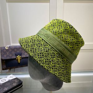 Loewe Embroiderd Anagram Bucket Hat In Mesh Green