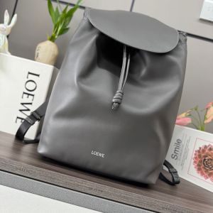 Loewe Flamenco Backpack In Shiny Supple Calfskin Dark Grey