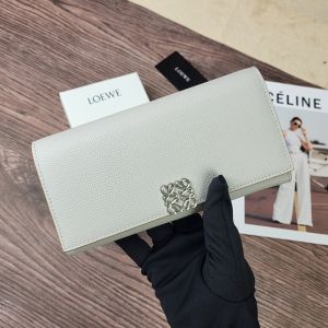 Loewe Anagram Continental Wallet In Pebble Grain Calfskin Grey
