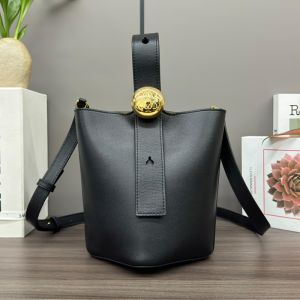 Loewe Mini Pebble Bucket Bag In Smooth Calfskin Black