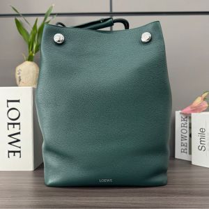 Loewe Pebble Hobo In Supple Grained Calfskin Evergreen