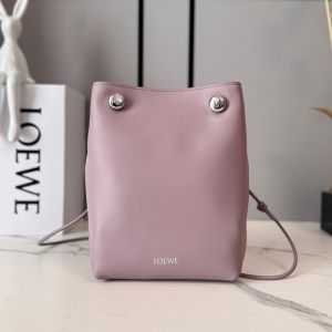 Loewe Pebble Pouch In Smooth Calfskin Dirty Mauve