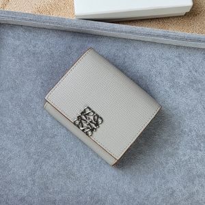 Loewe Anagram Small Vertical Wallet In Pebble Grain Calfskin Grey