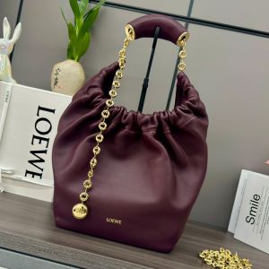 Loewe Small Squeeze Bag In Mellow Nappa Lambskin Burgundy